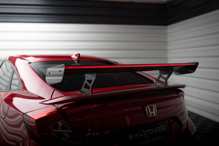 Honda Civic SI Mk10 2017-2019 Kolfibervinge med Smal Infästning och LED-Ljus Maxton Design i gruppen Välj bilmodell / Honda / Civic FC - FK Standard 16-21 / Styling hos DDESIGN Scandinavia AB (CFHOCI10SIWING5INT245PLED)