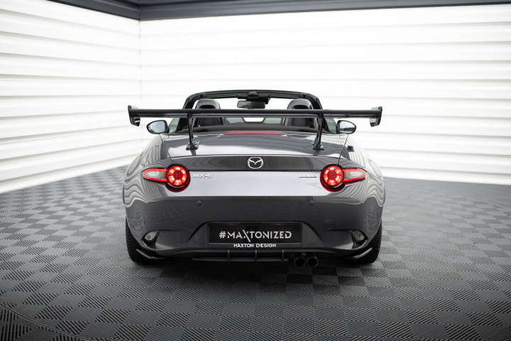 Mazda MX-5 ND (Mk4) 2014+ Kolfibervinge (JDM-Style) Maxton Design i gruppen Välj bilmodell / Mazda / MX-5 (ND) 15+ / Styling hos DDESIGN Scandinavia AB (CFMAMX54WING5JDM245P)