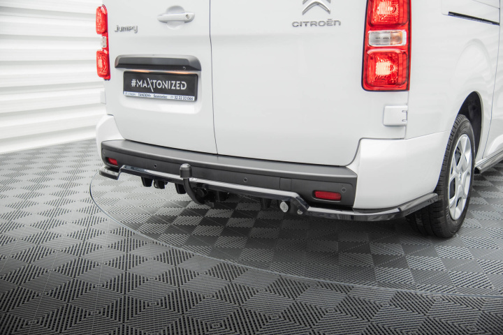 Citroen Jumpy Mk3 2016+ Bakre Splitter / Diffuser med Splitters Maxton Design i gruppen Välj bilmodell / Citroen / Jumpy Mk3 2016+ hos DDESIGN Scandinavia AB (CI-JU-3-RD1G-RD2G)