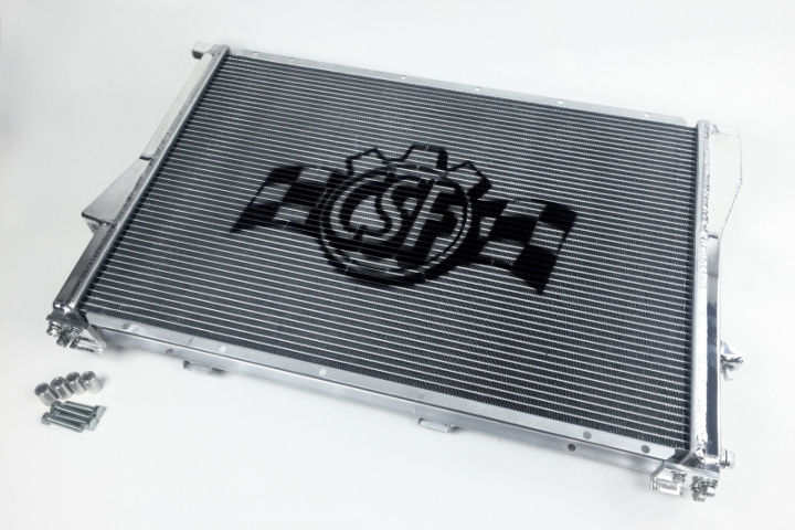 CSF7064 BMW E39 M5 / BMW 540i (Manuell) Kylare CSF Radiators