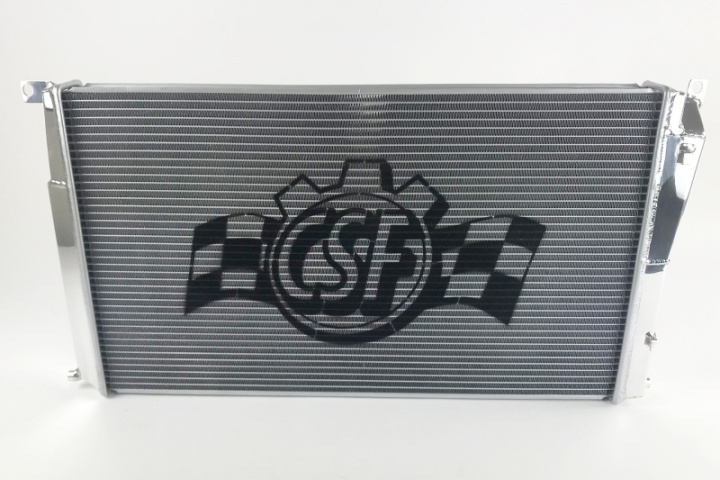 CSF7080 BMW F2x / F3x (Manuell) / i3 Kylare CSF Radiators