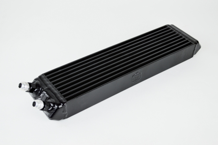 CSF8066 Universal Dual-Pass Oljekylare AN10-Anslutningar 550x127x57 CSF Radiators