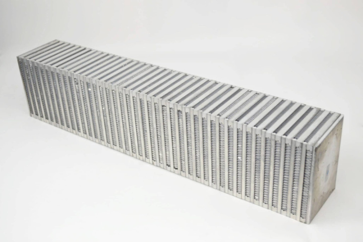 CSF8068 Cellpaket Intercooler (Bar & Plate) 700x155x76 (Stående) CSF Radiators