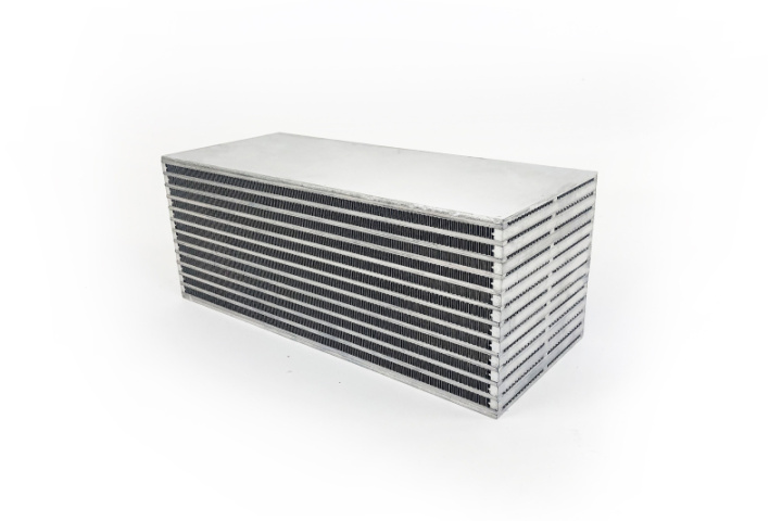CSF8084 Cellpaket Intercooler (WATER/AIR) (Bar & Plate) 300x127x127 CSF Radiators