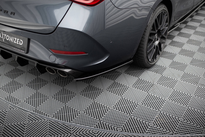 Cupra Leon ST Mk1 2020-2024 Bakre Sidoextensions V.2 Maxton Design i gruppen Välj bilmodell / Cupra / Leon 2020+ hos DDESIGN Scandinavia AB (CU-LE-1-ST-RSD2G)