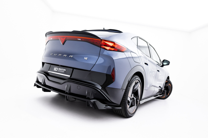 Cupra Tavascan Mk1 2023- Bakre Splitter (med Splitters) Maxton Design i gruppen Välj bilmodell / Cupra / Tavascan 2023+ hos DDESIGN Scandinavia AB (CU-TA-1-RD1G-RD2G)