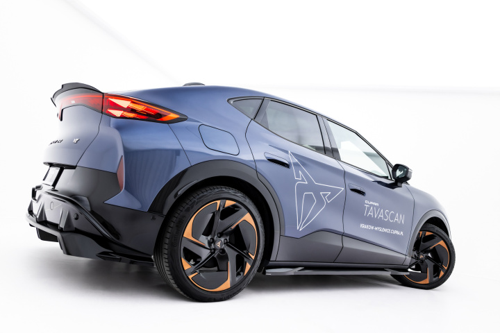 Cupra Tavascan Mk1 2023- Sidoextensions Maxton Design i gruppen Välj bilmodell / Cupra / Tavascan 2023+ hos DDESIGN Scandinavia AB (CU-TA-1-SD1G)