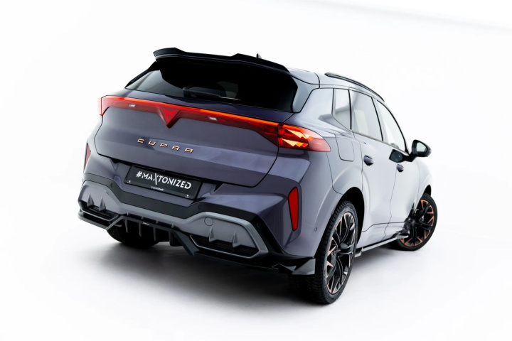 Cupra Terramar Mk1 (Version with towbar) 2024- Bakre Splitter (med vertikala ribbor) V.3 Maxton Design i gruppen Välj bilmodell / Cupra / Terramar 2023+ hos DDESIGN Scandinavia AB (CU-TE-1-RD4G-RD6G)