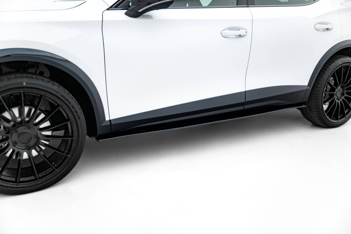 Cupra Formentor Mk1 Facelift 2024+ Street Pro Sidoextensions Maxton Design i gruppen Välj bilmodell / Cupra / Formentor 2020+ hos DDESIGN Scandinavia AB (CUFO1CNC-SD1BRB)