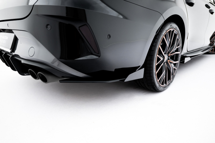 Cupra Leon ST Mk1 Facelift 2024- Street Pro Bakre Sidoextensions + Flaps Maxton Design i gruppen Välj bilmodell / Cupra / Leon 2020+ hos DDESIGN Scandinavia AB (CULE1FSTCNC-RSD1BRB-RSF1G)