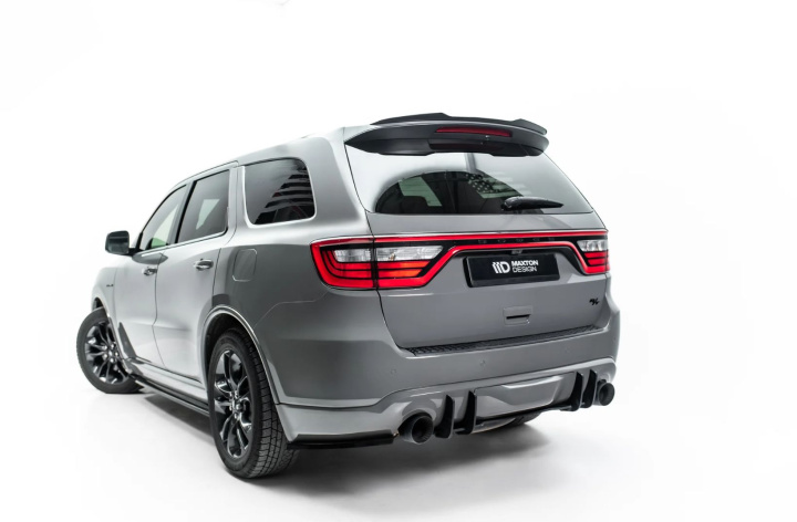Dodge Durango Facelift RT Mk3 2014-2020 Vinge / Vingextension V.2 Maxton Design i gruppen Välj bilmodell / Dodge / Durango / Styling hos DDESIGN Scandinavia AB (DO-DU-3-CAP1G)