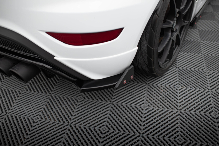 Ford Fiesta ST/ST-Line 2013-2016 Bakre Sidoextensions V.3 + Splitters Maxton Design i gruppen Välj bilmodell / Ford / Fiesta MK7 Facelift 12-17 / Styling hos DDESIGN Scandinavia AB (FO-FI-7F-ST-RSD3G-RSF1B)