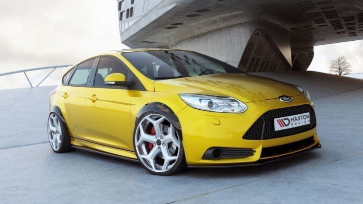 Ford Focus ST Mk3 2012-2014 Skärmextension Maxton Design i gruppen Välj bilmodell / Ford / Focus ST MK3 11-19 / Styling hos DDESIGN Scandinavia AB (FO-FO-3-ST-FE1G)