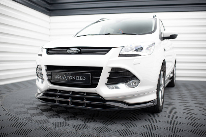 Ford Kuga ST-Line Mk2 2013-2016 Frontsplitter V.1 Maxton Design i gruppen Välj bilmodell / Ford / Escape - Kuga Mk3 2012-2019 hos DDESIGN Scandinavia AB (FO-KU-2-STLINE-FD1G-FD1RG)
