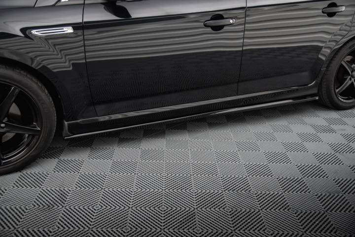 Ford Mondeo Kombi ST-Line Mk4 Facelift 2010-2014 Sidokjolar / Sidoextensions Maxton Design i gruppen Välj bilmodell / Ford / Mondeo Mk4 08-13 / Styling hos DDESIGN Scandinavia AB (FO-MO-4-STLINE-K-SD1G)