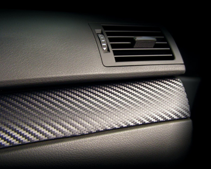 Foliatec COCKPIT Design Film Ultra Carbon, svart struktur 50x50cm i gruppen Välj bilmodell hos DDESIGN Scandinavia AB (FT3160)