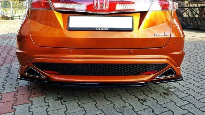 Honda Civic MK8 Type-R/S 2006-2011 Bakre Splitter / Diffuser Maxton Design i gruppen Välj bilmodell / Honda / Civic FA-FD-FG-FK-FN 06-11 / Styling / Bakspoiler hos DDESIGN Scandinavia AB (HO-CI-8-TYPE-S-R-RD1G)
