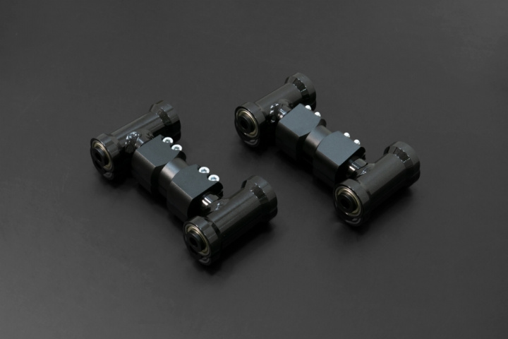 Nissan Skyline R32 / Z 1989-2000 Främre Övre Länkarmar Bussning Hardrace i gruppen Välj bilmodell hos DDESIGN Scandinavia AB (HR-6655-BLK)