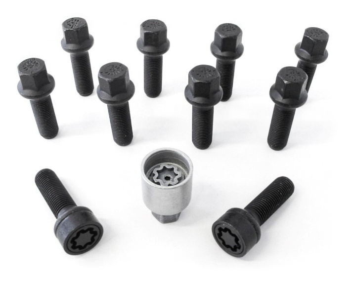HR-B1452803SET H&R Bultsats inkl låsbutar M14x1,5 Sfäriskt 13mm säte. VAG Svart, Längd 28mm i gruppen Välj bilmodell hos DDESIGN Scandinavia AB (HR-B1452803SET)