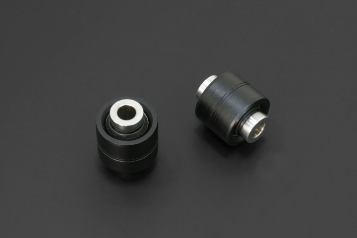 Mazda MX 5 ND 2015+ Bakre Spindelbussningar - Fäst i Övre/Nedre/toe-stag Hardrace i gruppen Välj bilmodell hos DDESIGN Scandinavia AB (HR-Q1183)