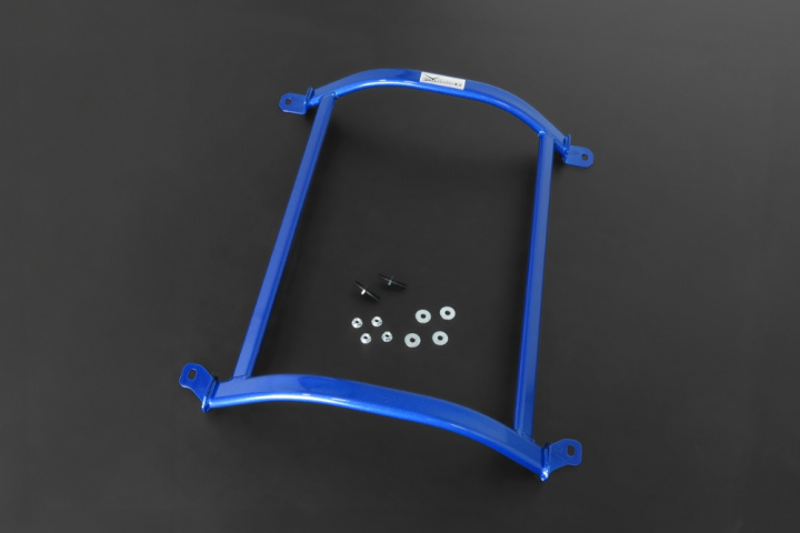 Hyundai Custin custo 2021 Mitten Nedre 4-point Brace Hardrace i gruppen Välj bilmodell hos DDESIGN Scandinavia AB (HR-Q1350)