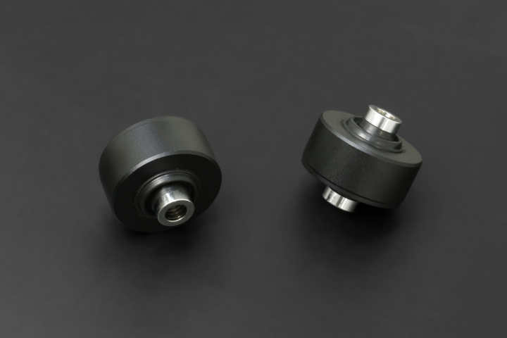 Lexus ES / LM / RX / Toyota Camry / RAV4 XA50 / XA60 / 2017-2025 Främre Nedre Länkarmsbussningar - Bakre Hardrace i gruppen Välj bilmodell / Lexus / ES / Chassi hos DDESIGN Scandinavia AB (HR-Q1452)