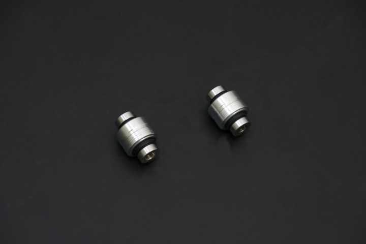 Infiniti G series / Nissan Skyline V35 / Z 2002-2008 Ersättningsbussning (Pillowball) Hardrace i gruppen Välj bilmodell hos DDESIGN Scandinavia AB (HR-RP-6328-PL)