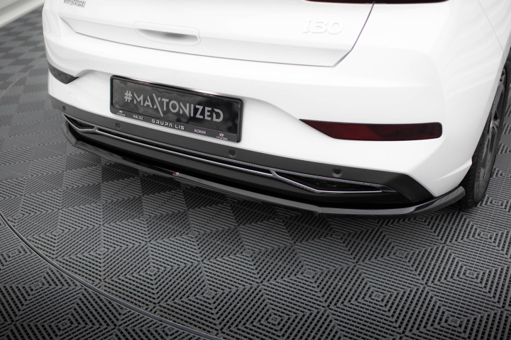 Hyundai I30 Mk3 Facelift 2020+ Diffuser Maxton Design i gruppen Välj bilmodell / Hyundai / I30 (PD) 17+ / Styling hos DDESIGN Scandinavia AB (HY-I30-3F-RD1G)