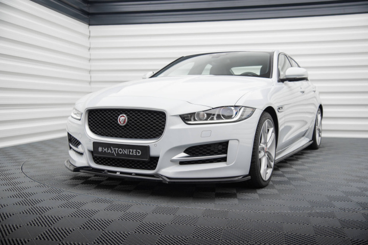 Jaguar XE R-Sport X760 2015+ Frontläpp / Frontsplitter V.2 Maxton Design i gruppen Välj bilmodell / Jaguar / XE (X760) 2015+ hos DDESIGN Scandinavia AB (JA-XE-1-RSPORT-FD2G)