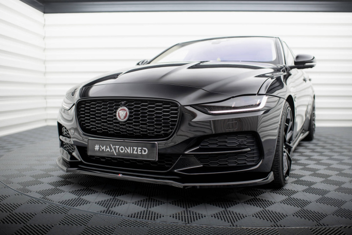 Jaguar XE X760 Facelift 2019+ Frontläpp / Frontsplitter V.1 Maxton Design i gruppen Välj bilmodell / Jaguar / XE (X760) 2015+ hos DDESIGN Scandinavia AB (JA-XE-1F-FD1G)