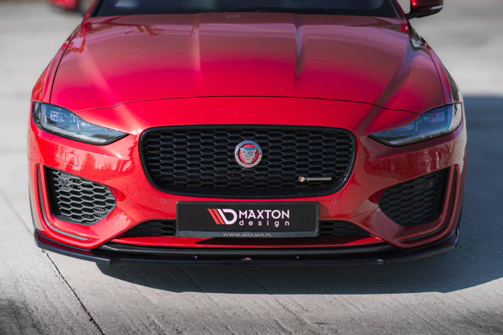 Jaguar XE R-Dynamic X760 Facelift 2019+ Frontläpp / Frontsplitter V.1 Maxton Design i gruppen Välj bilmodell / Jaguar / XE (X760) 2015+ hos DDESIGN Scandinavia AB (JA-XE-1F-RDYNAMIC-FD1G)
