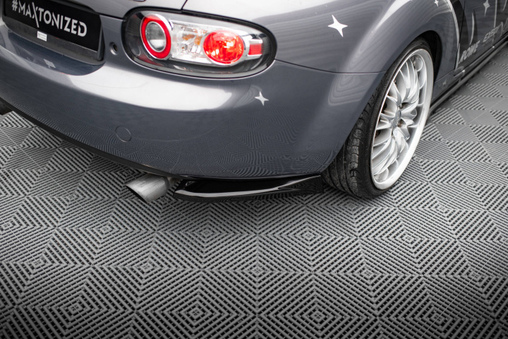Mazda MX-5 / Miata NC 2005-2009 Bakre Sidoextensions V.1 Maxton Design i gruppen Välj bilmodell / Mazda / MX-5 (NC) 05-14 / Styling hos DDESIGN Scandinavia AB (MA-MX5-3-RSD1G)