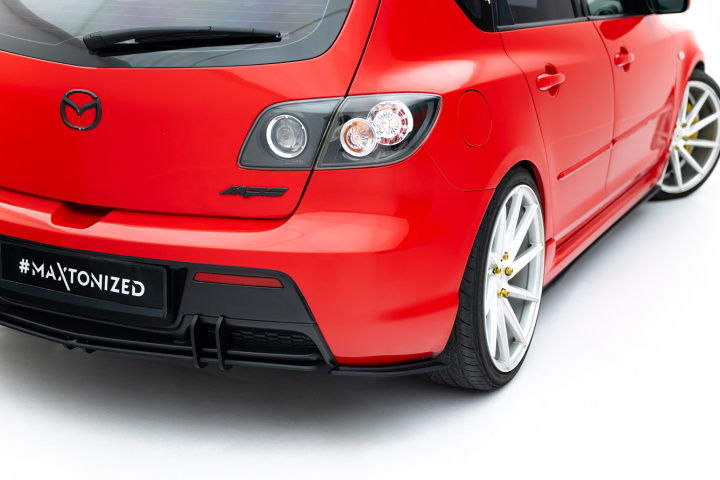 Mazda 3 MPS Mk1 EU Version 2006-2008 Street Pro Bakre Sidoextensions Maxton Design i gruppen Välj bilmodell / Mazda / 3 Standard 09-13 / Styling / Bak hos DDESIGN Scandinavia AB (MA3MPS1CNC-RSD2B)