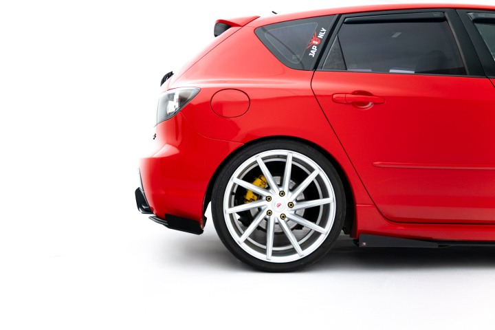 Mazda 3 MPS Mk1 EU Version 2006-2008 Bakre Flaps till Splitter Maxton Design i gruppen Välj bilmodell / Mazda / 3 Standard 09-13 / Styling / Bak hos DDESIGN Scandinavia AB (MA3MPS1CNC-RSF2G)