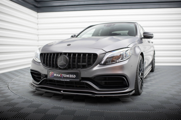 Mercedes AMG C63 Sedan / Estate W205 Facelift 2018-2021 Frontläpp / Frontsplitter V.1 Maxton Design i gruppen Välj bilmodell / Mercedes Benz / C-Class 15-21 (W205) / Styling hos DDESIGN Scandinavia AB (ME-C-205F-63-FD1G)