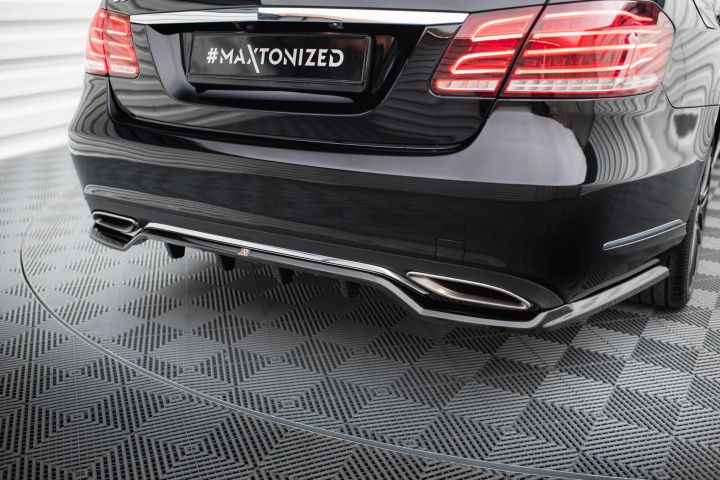 Mercedes-Benz E-Klass W212 Facelift 2012-2016 Bakre Splitter (Med Splitters) V.1 Maxton Design i gruppen Välj bilmodell / Mercedes Benz / E-Class 09-16 (W212) / Styling hos DDESIGN Scandinavia AB (ME-E-212F-RD1G-RD2G)