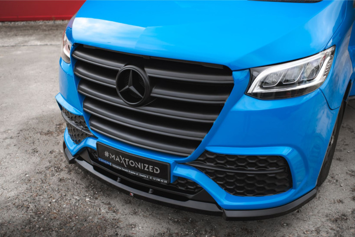 Mercedes-Benz Sprinter Mk3 2018+ Främre Stötfångare med Splitter Maxton Design i gruppen Välj bilmodell / Mercedes Benz / Sprinter hos DDESIGN Scandinavia AB (ME-SP-3-F1F-FD1G)