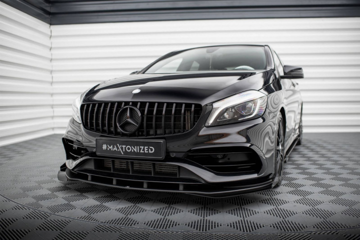 Mercedes-Benz A AMG-Line W176 Facelift 2015-2018 Street Pro Frontläpp / Frontsplitter + Flaps Svart/Röd + Blanka Flaps Maxton Design i gruppen Välj bilmodell / Mercedes Benz / A-Klass 12-18 (W176) / Styling hos DDESIGN Scandinavia AB (MEA176FAMGLINECNCFD1BRBFS)