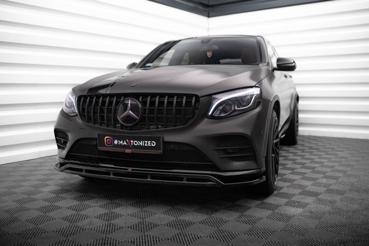 Mercedes-Benz GLC Coupe C253 2016-2019 Frontsplitter V.1 Maxton Design i gruppen Välj bilmodell / Mercedes Benz / GLC-Class 16+ (X253) hos DDESIGN Scandinavia AB (MEGLCC253AMGLINEFD1GFD1RG)