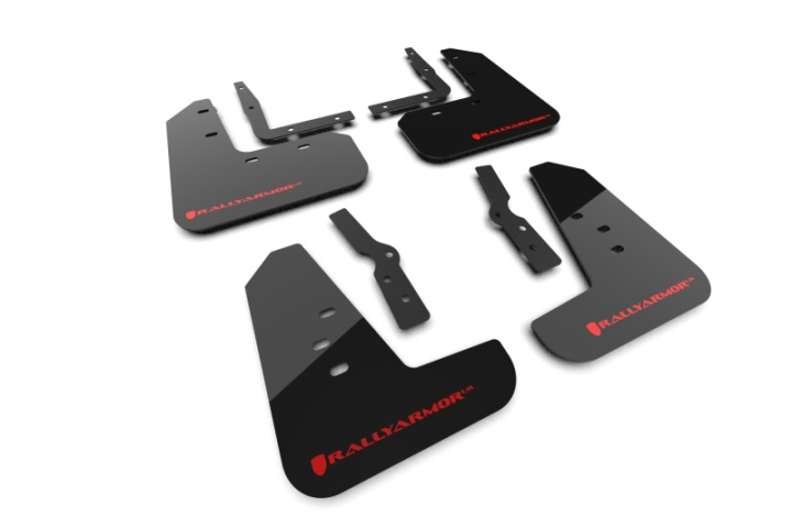 Ford Mustang 2024-2026 Stänklappar UR Svarta Med Röd Logotyp Rally Armor i gruppen Välj bilmodell hos DDESIGN Scandinavia AB (MF126-UR-BLK-RD)