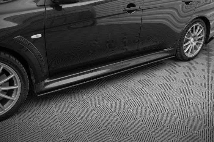 Mitsubishi Lancer EVO X 2007-2015 Street Pro Sidoextensions Maxton Design i gruppen Välj bilmodell / Mitsubishi / EVO X 07+ / Styling hos DDESIGN Scandinavia AB (MILA10EVOCNC-SD2BRB)