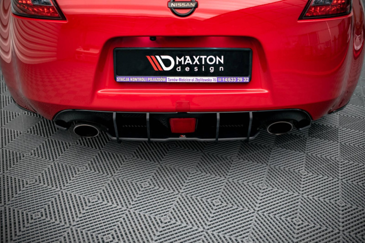 Nissan 370Z 2009-2012 Street Pro Bakre Diffuser Svart/Röd Maxton Design i gruppen Välj bilmodell / Nissan / 370Z Z34 2008-2020 / Styling hos DDESIGN Scandinavia AB (NI370FCNC-RS1B-BRBI)