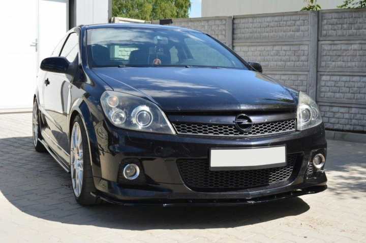 Opel Astra H (OPC / VXR) 2005-2010 Frontläpp / Frontsplitter Maxton Design i gruppen Välj bilmodell / Opel / Astra H 04-09 / Styling hos DDESIGN Scandinavia AB (OP-AS-3-OPC-FD1G)