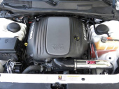 PF5061P-1559 Chrysler 05-10 300C Hemi 5.7L V8 Power-Flow Luftfilterkit Polerat Injen (2)