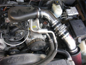 PF7021P-1443 Chevrolet 94-04 Blazer / 94-04 S10 / 94-00 Sonoma / 94-04 Jimmy 4.3L V6 Power-Flow Luftfilterkit Injen (5)