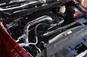 PF8053P-1629 Dodge 09-18 Ram 1500 5.7L V8 Hemi Power-Flow Luftfilterkit Polerat Injen (2)