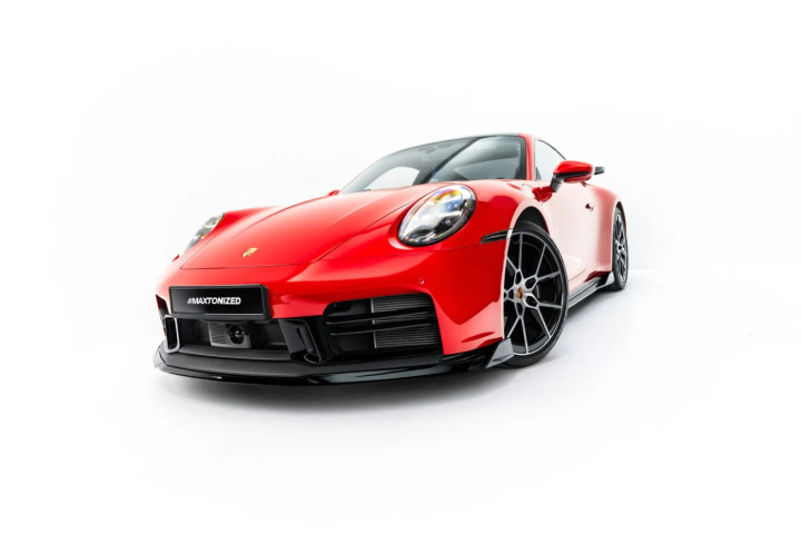 Porsche 911 Carrera Aero / S Aero 992 2019+ Frontläpp / Frontsplitter Maxton Design i gruppen Välj bilmodell / Porsche / 992 2018+ hos DDESIGN Scandinavia AB (PO-911-992F-CAGTSAEROFD1G)