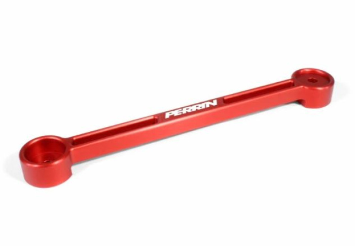 Subaru WRX / STI / BRZ / GT86 Batterihållare Röd PERRIN i gruppen Välj bilmodell / Subaru / Forester (SG) 02-07 / Tuning hos DDESIGN Scandinavia AB (PSP-ENG-700RD)