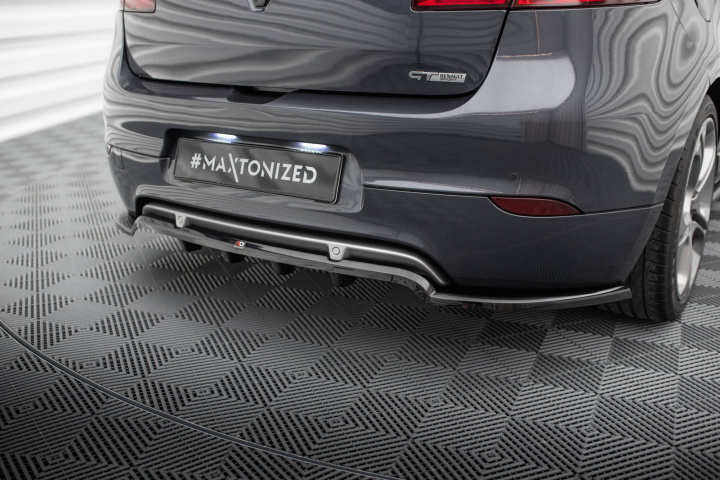 Renault Megane GT MK3 Facelift 2012-2013 Bakre Splitter / Diffuser Maxton Design i gruppen Välj bilmodell / Renault / Megane 08-16 / Styling hos DDESIGN Scandinavia AB (RE-ME-3-GT-RD1G-RD2G)