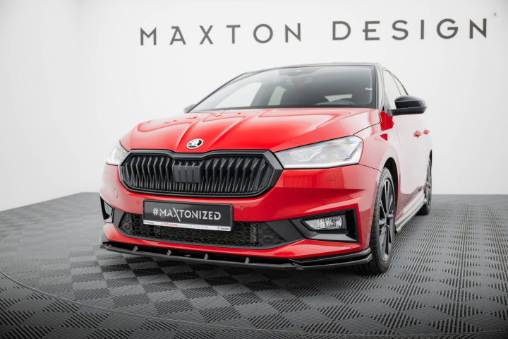 Skoda Fabia Monte Carlo Mk4 2021+ Frontsplitter / Frontläpp Maxton Design i gruppen Välj bilmodell / Skoda / Fabia Mk4 2021+ hos DDESIGN Scandinavia AB (SK-FA-4-MC-FD1G)